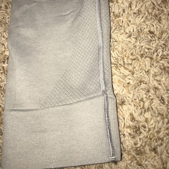 Lululemon Crops - Picture 4 of 6